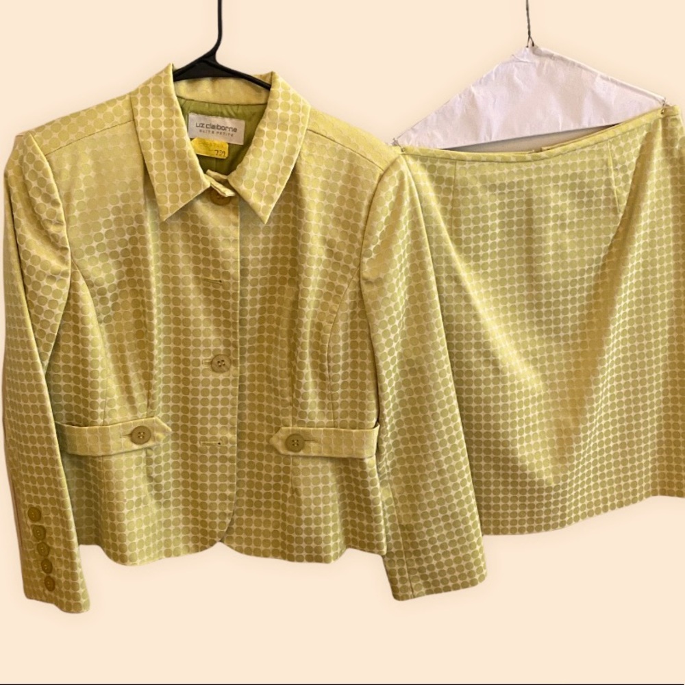 Liz Claiborne Women’s Skirt and Jacket